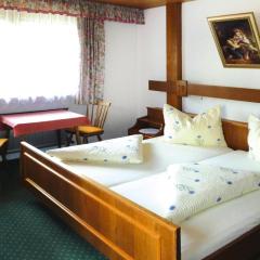 Apartment in Fügen with parking space