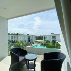 Modern House Near The Beach