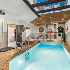 Kataja Hideaway Residence by Hilla Villas