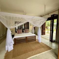 Maya kobe Beachfront Retreat Kilifi