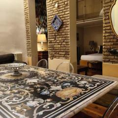 Colosseum Imperial Fora ancient house in MONTI