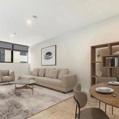 Luxury apartment with Brindabella views