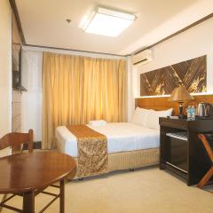 The Shilla Philia Hotel by RedDoorz