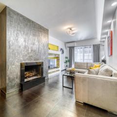 Two bedroom Lux apartment Next to the metro