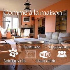 Dogfriendly, grand jardin clos, 4 chambres, grand salon avec cheminée - Larès