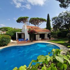 Vintage design villa in Vale do Lobo