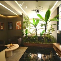 Luxurious apartment with private jacuzzi