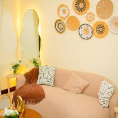 Zujo Elegance Home& Apartments
