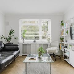 Beautifully Designed 1BD Flat Fulham Broadway