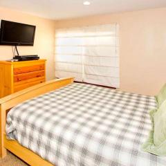 Horizons Condo with Communal Clubhouse