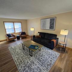 Spacious 3-Bedroom Townhome in Lincolns Historic District
