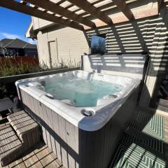 Relax in Style 5BR Home Hot Tub & Games