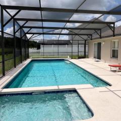 South Facing Pool with Lake View - Ideal for Families & Couples