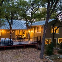 Austin Retreat w Game Room Casita EV Charger Cedar Stone by AvantStay