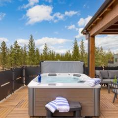 1123 Aerie Buyout 2 Units 5BDR w Hot Tub Mins to Old Bend