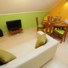 Elegant and Stylish Retreat Apartments with Terrace - Three Bedroom Apartment with Terrace