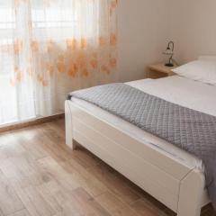 One-Bedroom Apartment With Sea View Ap 2