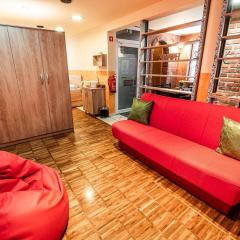 Elegant and Stylish Retreat Apartments with Terrace - Two Bedroom Apartment with Terrace