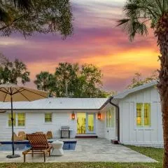 Sawyer by AvantStay Stunning Isle Of Palms Home w Pool