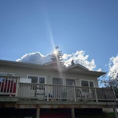 Johnsons Crossing Lodge