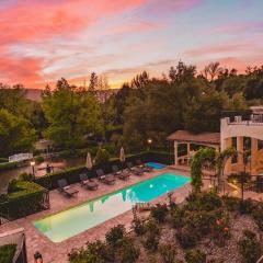 De Luz by AvantStay 5 Acre Estate w Lake Pool Hot Tub