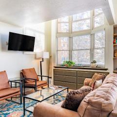 Columbia Place 5 by AvantStay Ski-InSki-Out Unit in Great Location