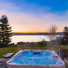 Orca Ridge on Resort Road by AvantStay A Views