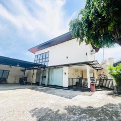 Group Accommodation with Outdoor kitchen and Wide Parking