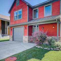 Park Ave Getaway by AvantStay Cozy Cottage Close to Main Street Town Ski Lift