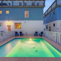 Rooftop Patio w View Pool Near the Beach Lost Shaker of Salt by AvantStay