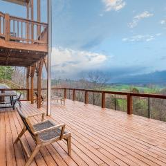 Silver Spoon by AvantStay Hot Tub Views Billiards Group Retreat