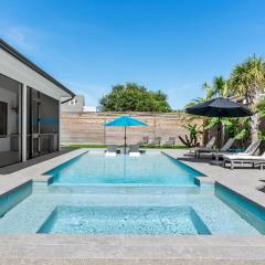 30A Happy by the Sea by AvantStay Pool Golf Cart Bikes