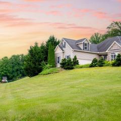 Fairview Vista by AvantStay 10 Mins to Asheville