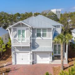 Coconut Cove by AvantStay Deck w Hot Tub Access to 2 Pools