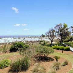 121 D Shipwatch by AvantStay Oceanfront Villa w View