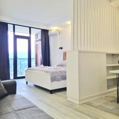 Bright Studio 1811 Close to the Sea WiFi Kitchen Balсony
