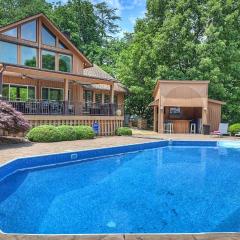 Stay Awhile by AvantStay Lakefront Pool Dock