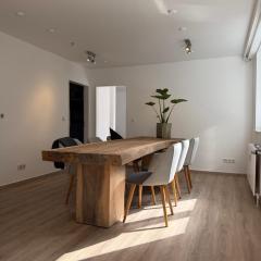 NOOQA - Comfort Riverside Home -160 qm, 2 Floors