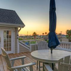 Dolphin at Trout Street Queen Suite w Kitchenette Marina-Front Patio