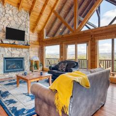 Smoky Vista Lodge by AvantStay Luxury Cabin w Elevator Theater Hot Tub Near Dollywood