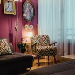 City Center Apartment with parking