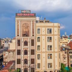 Hotel Red Martin 2 min walk from Golden Temple