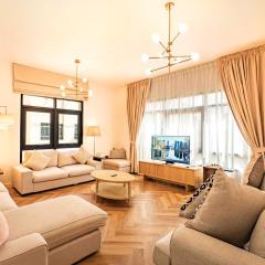 Escape 24 Spacious 3BR Retreat in Al Sidr 2 The Greens