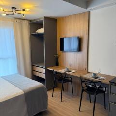 Studio aconchegante, moderno e completo