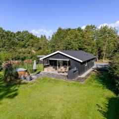 Holiday Home Kennet - 30km from the sea by Interhome