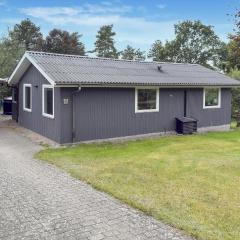 Cozy Home In Ebeltoft With Wifi