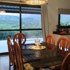 Sol & Río Refugio Serrano