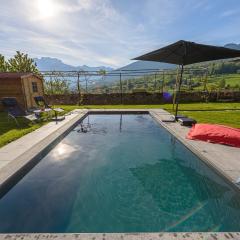 Villa Prestige - Maison avec piscine et vue unique sur les montagnes