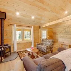 Secluded Mtn-View Cabin 16 Mi to Swan Lake!