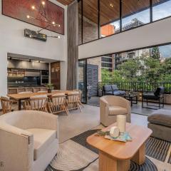 Morph 401 - Modern apt High Ceilings BBQ/Jacuzzi